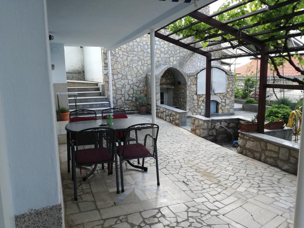 Guesthouse Villa Juric ツリクヴェニツァ エクステリア 写真
